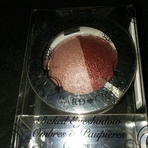 🎀 HARD CANDY BAKED EYESHADOW🎀